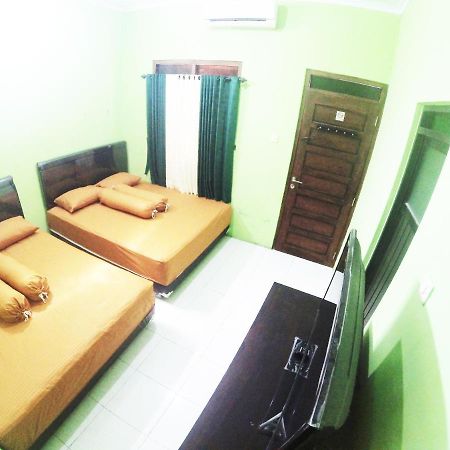 Minggiran Street Homestay Jogja Yogyakarta Esterno foto